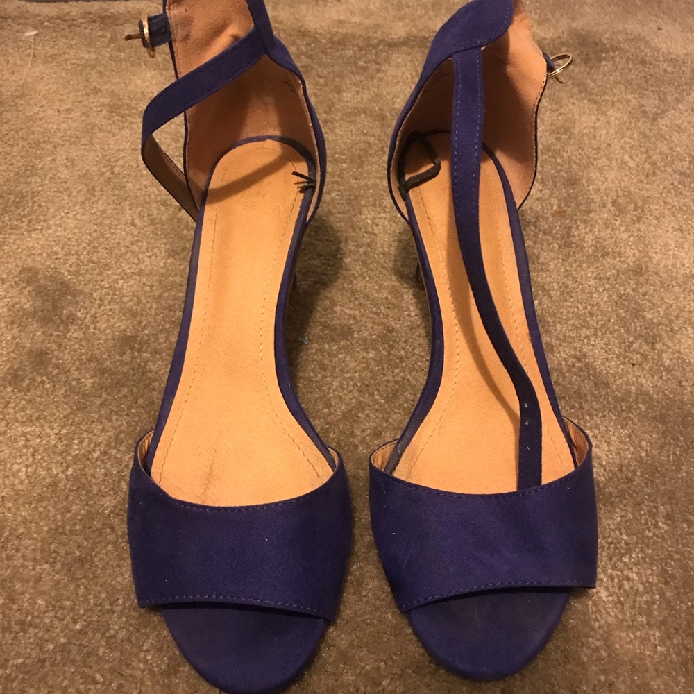 ☀️Cobalt blue heels 💙☀️